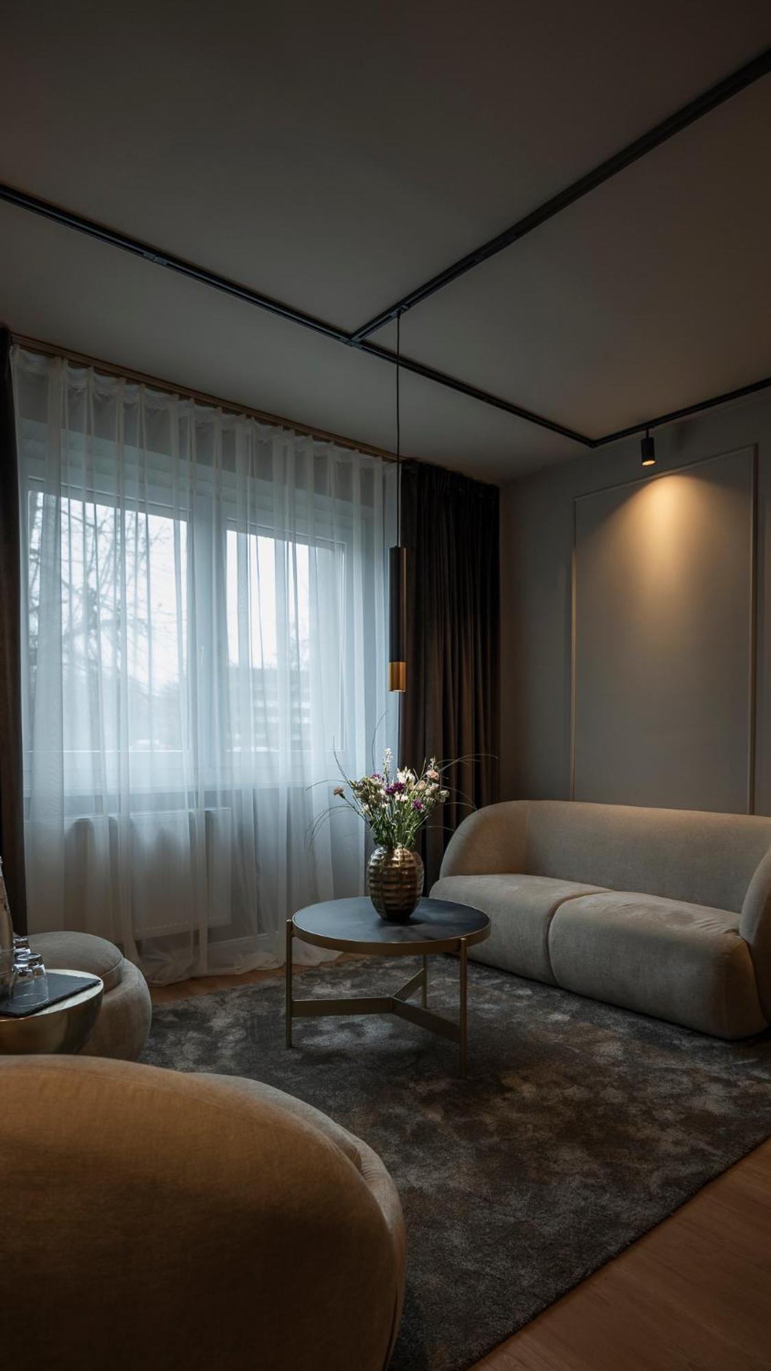 Leipzig Suites Екстериор снимка
