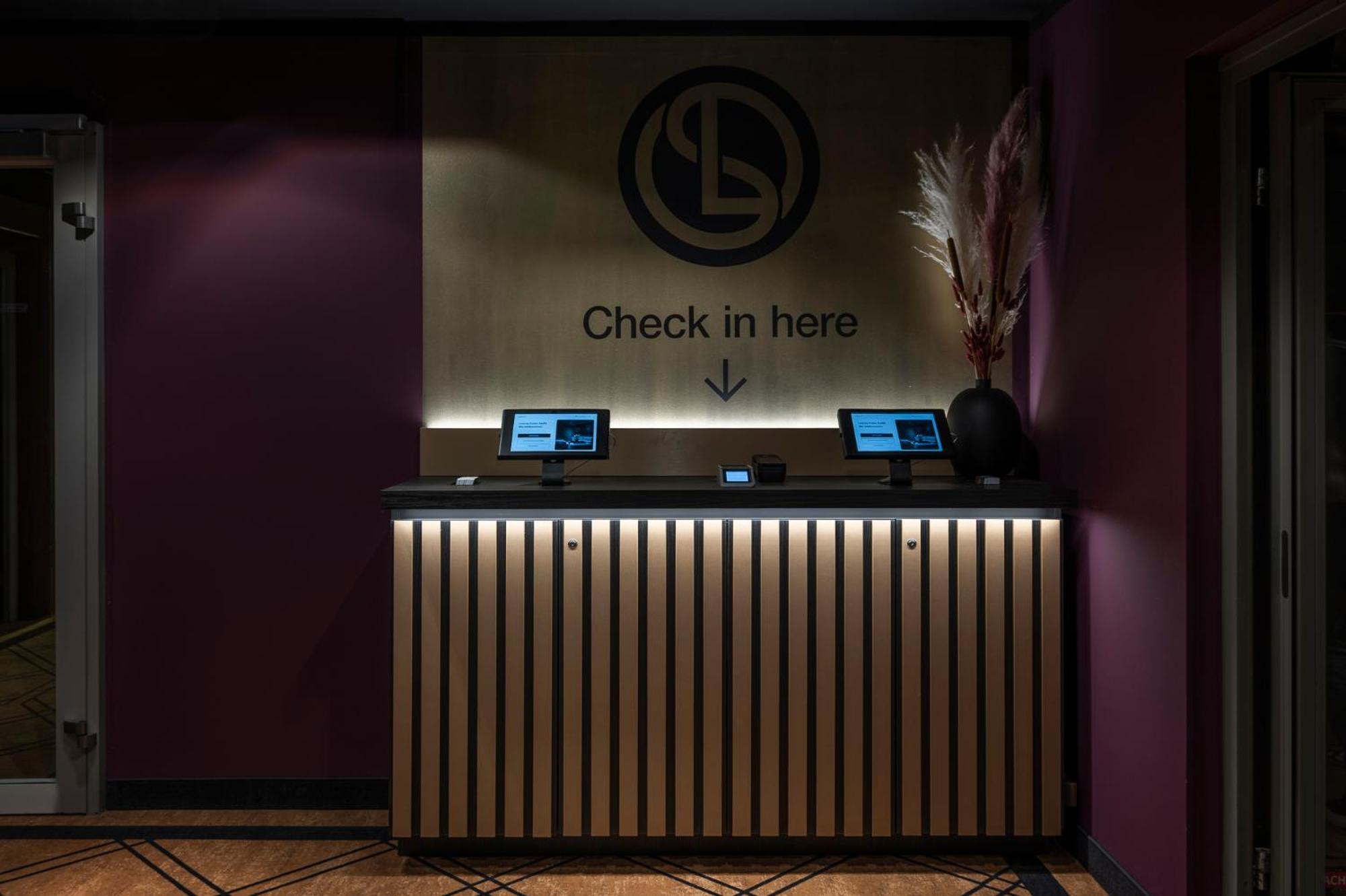 Leipzig Suites Екстериор снимка